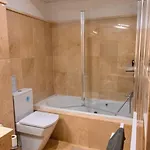 3 Bed In Lejlighed *