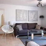3 Bed In Lejlighed *