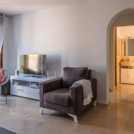 3 Bed In Apartment Benahavis